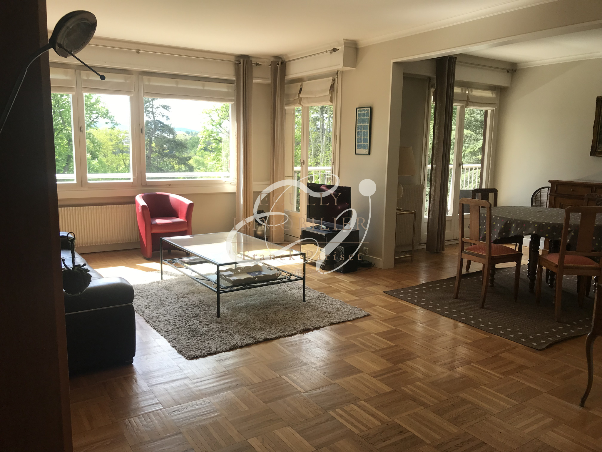 location LOCATION Ecully 69130 Appartement T5 meublé dans résidence avec piscine et tennis 3