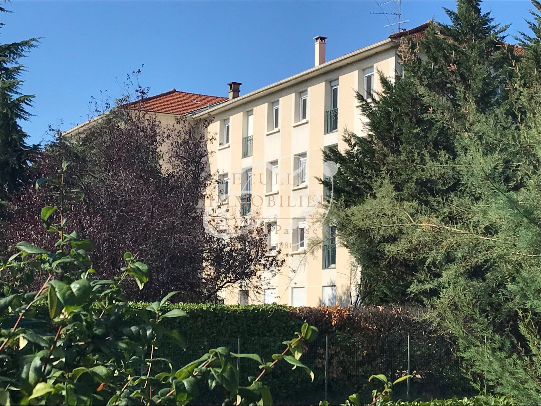 vente VENTE ECULLY 69130 APPARTEMENT 2 PIECES